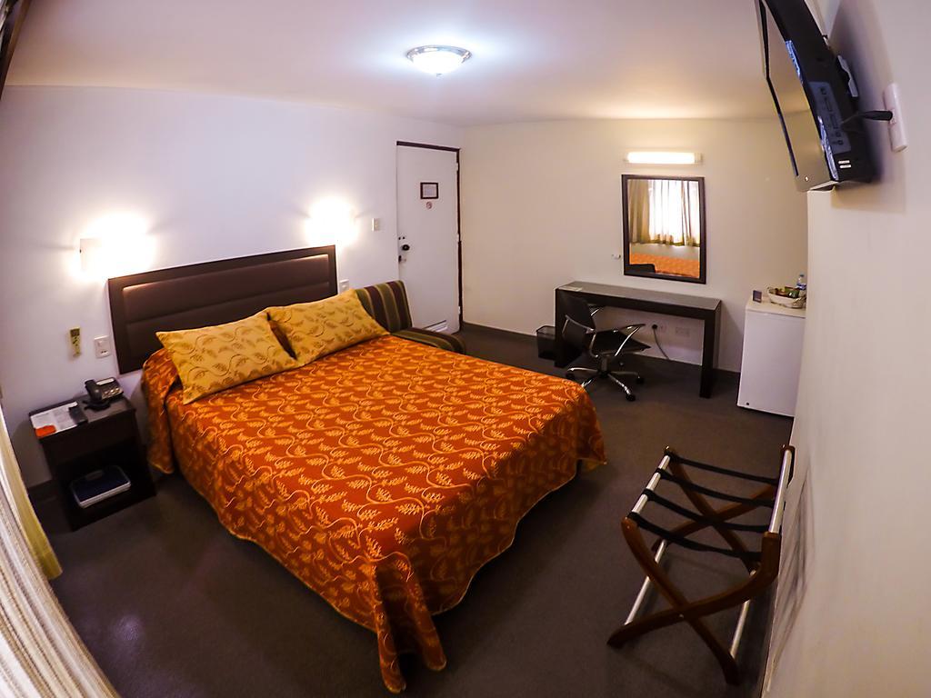Intiotel Chiclayo Extérieur photo