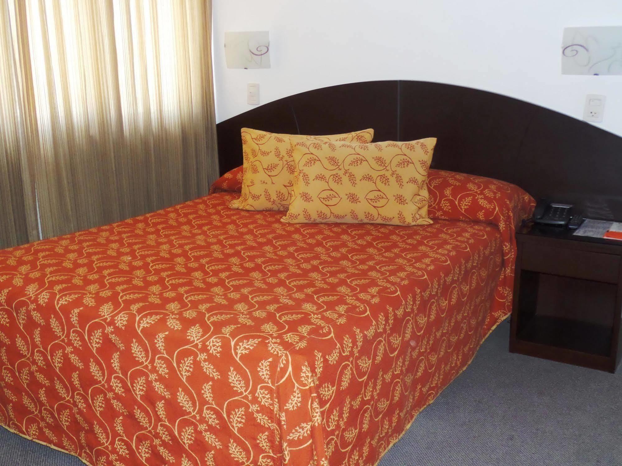 Intiotel Chiclayo Extérieur photo